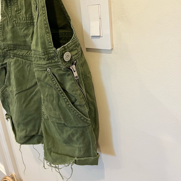 BDG army/forest green overalls - Picture 3 of 5